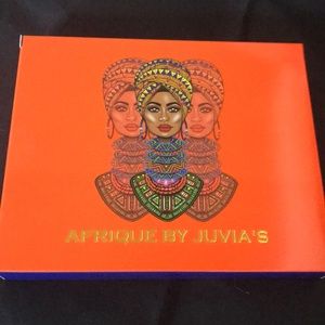 Afrique eyeshadow palette